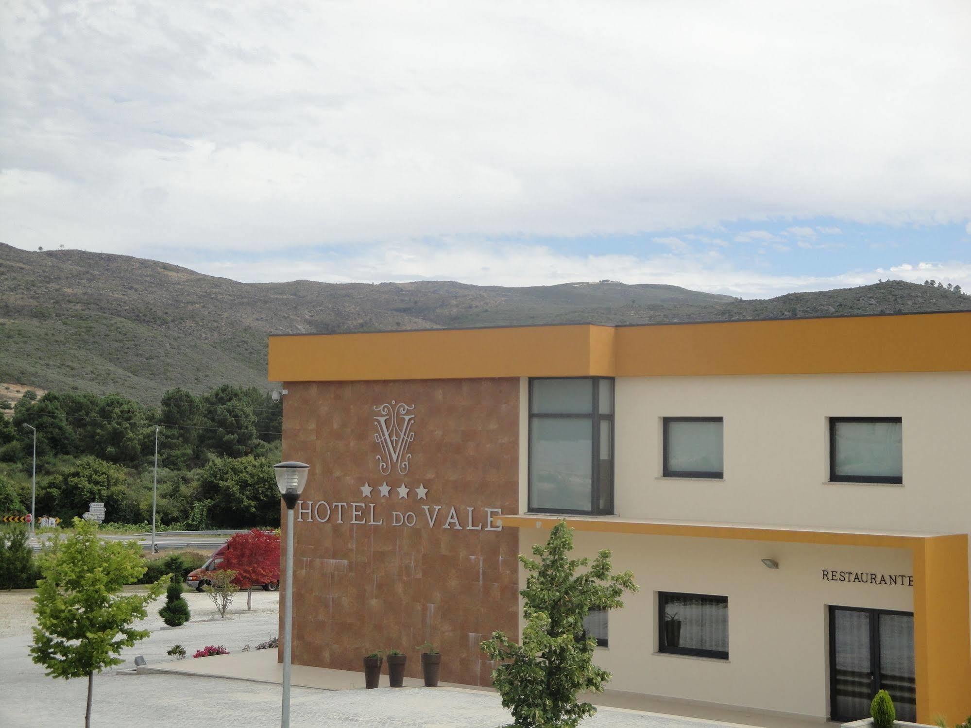 Hotel Do Vale Aguiar da Beira Exterior photo